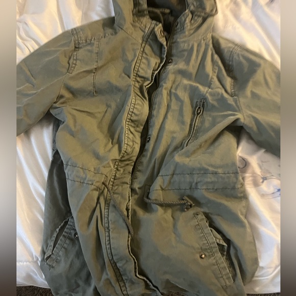 olive green women’s jacket - Picture 7 of 7